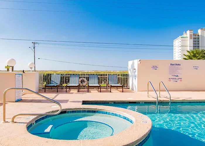 Grand #311 Apartment *